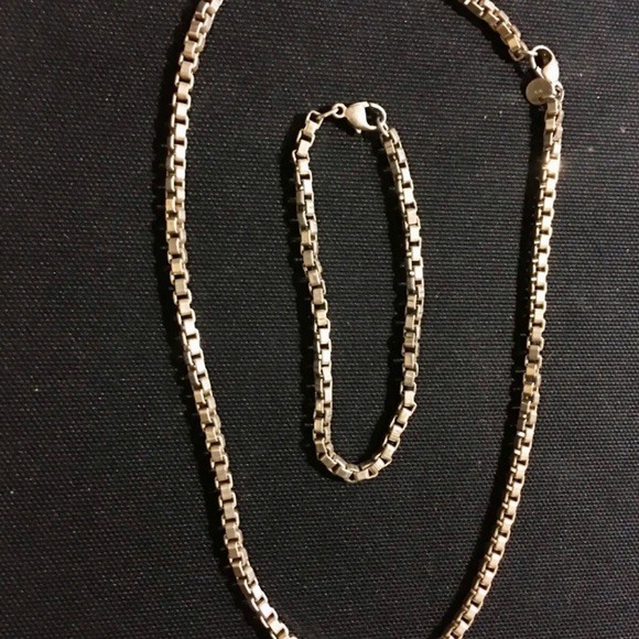 Tiffany & Co. necklace and matching bracelet. - Picture 1 of 6
